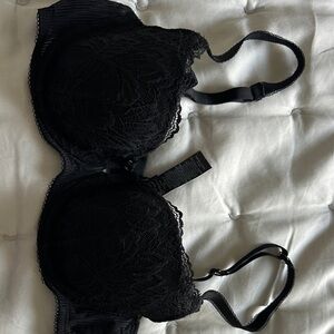 Elegant Black Lace Underwire Bra